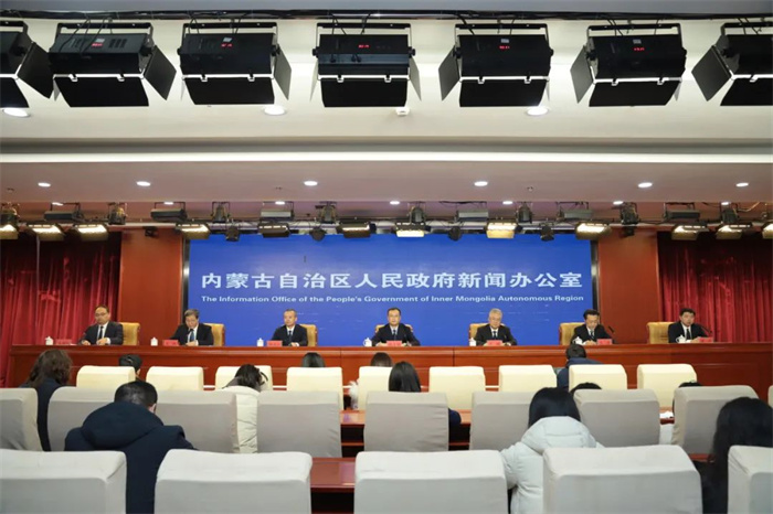 1736478956240848.jpg 640.jpg